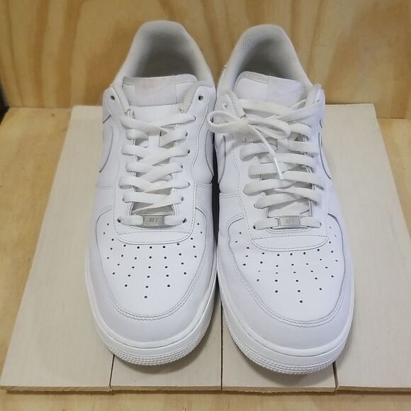 Nike Air Force 1 Triple White Size 14 - Picture 6 of 8